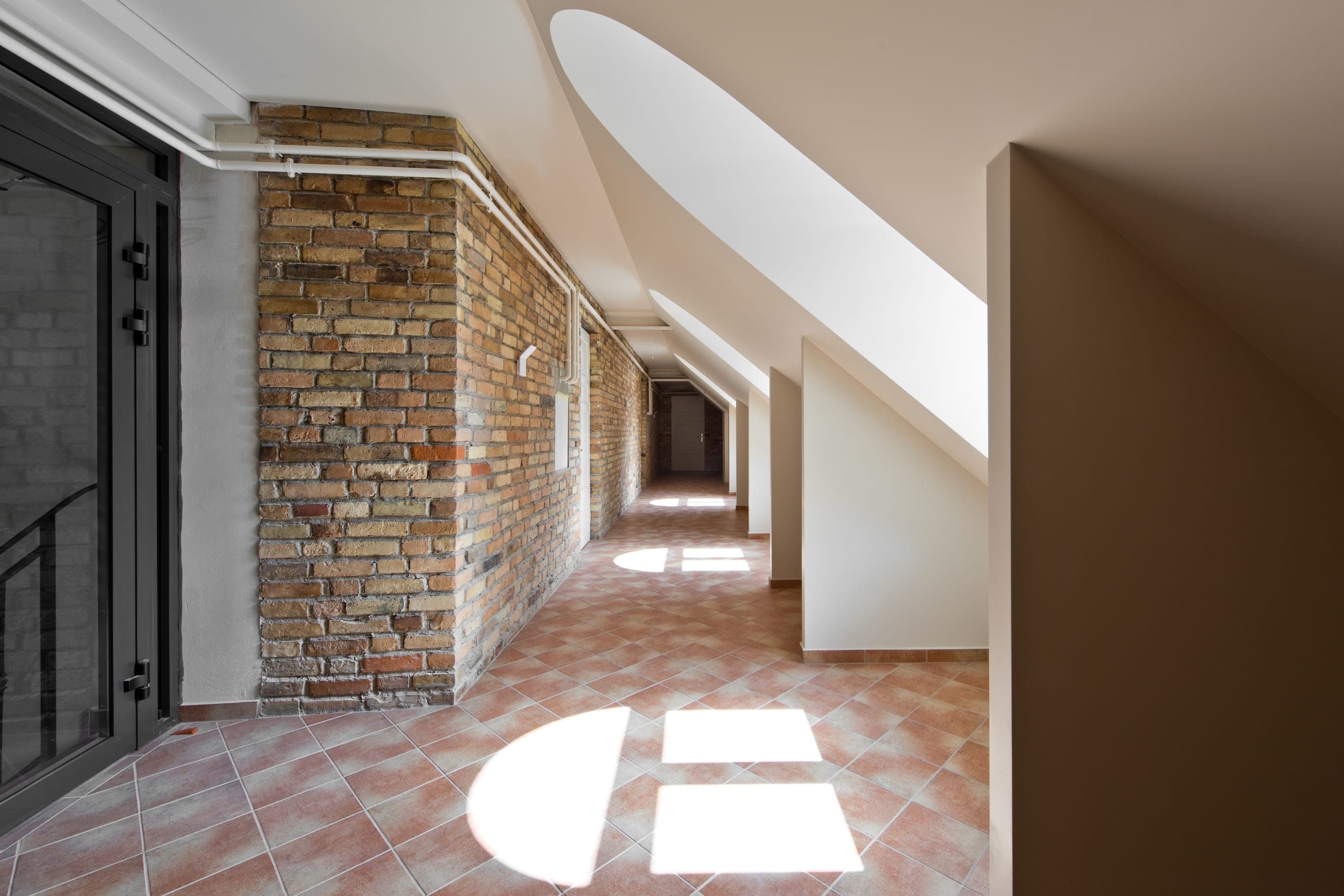 Scandic — Building & entrance